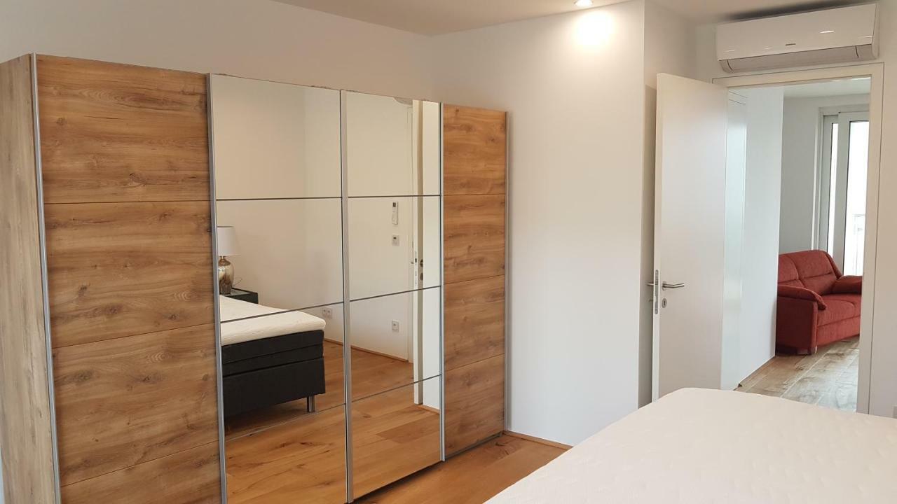 Loft #11 Mit Grosser Loggia Und Terrasse Виена Екстериор снимка